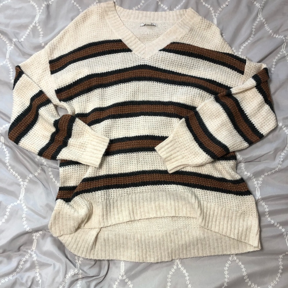 American Eagle sweater size small